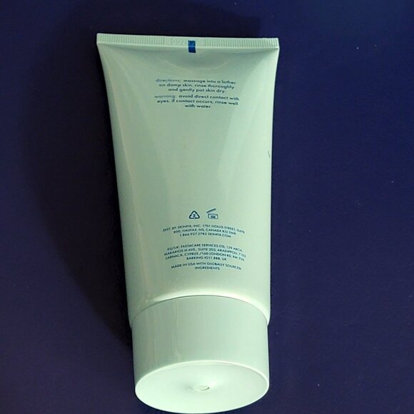 Skinfix barrier+ Ceramide + Ectoin Hydrating Gentle Gel Cleanser 150ml - Picture 10 of 16